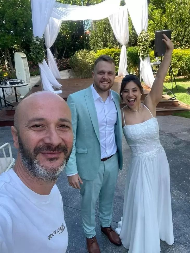 review gallery square