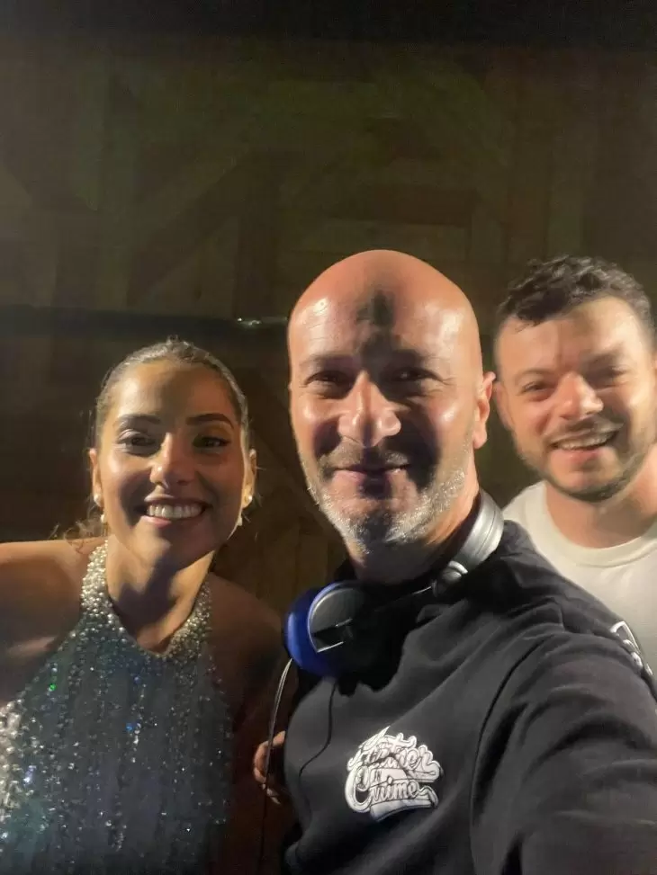 review gallery square