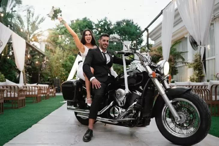 review gallery square