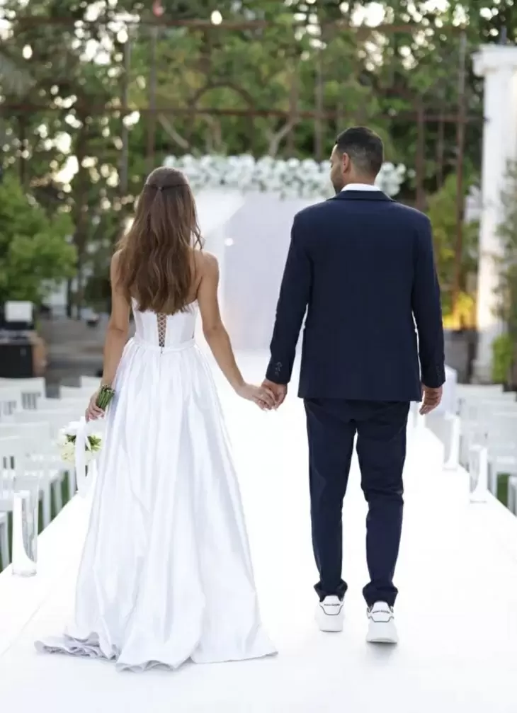 review gallery square