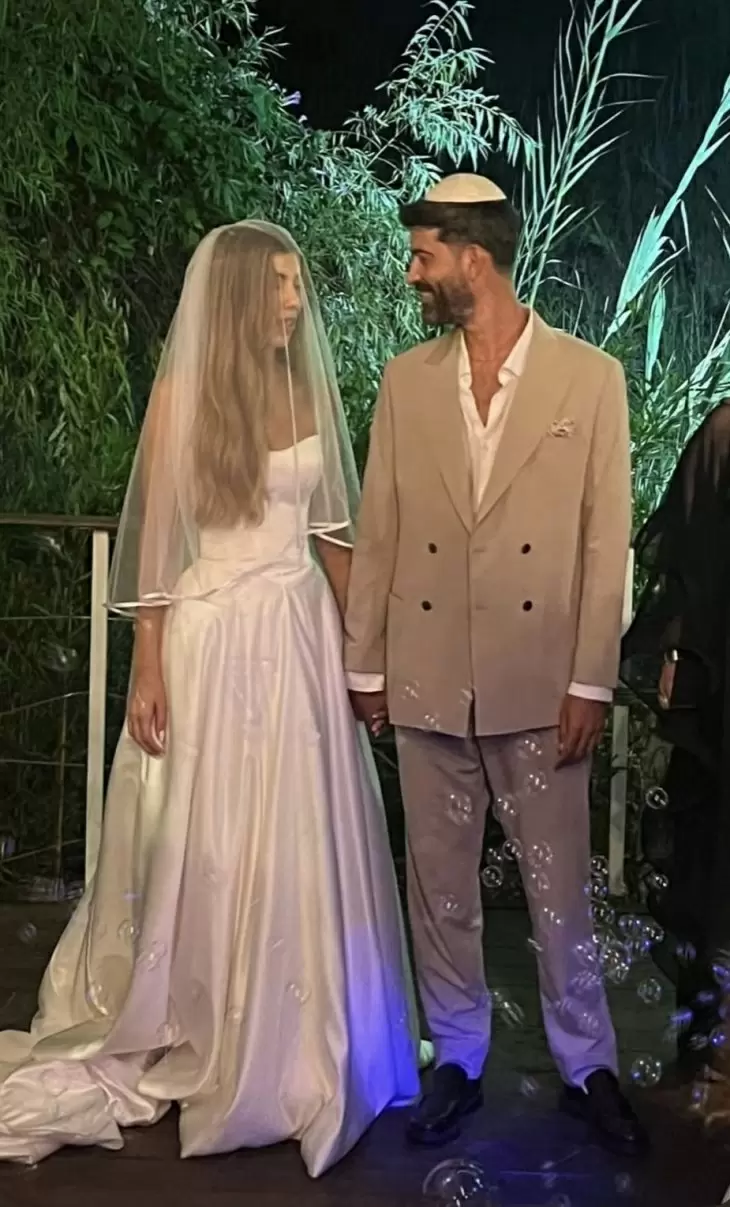 review gallery square