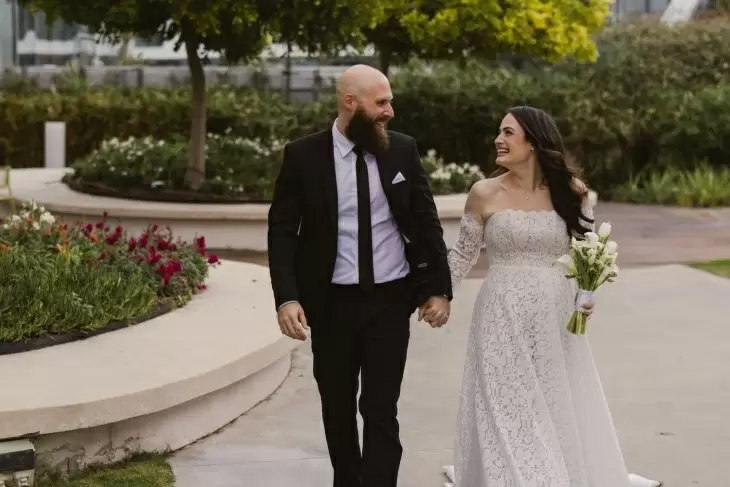 review gallery square