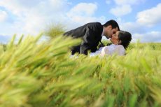 תמונה 1 של גלושא צלמים | גל יאסנקוב - צילום וידאו וסטילס