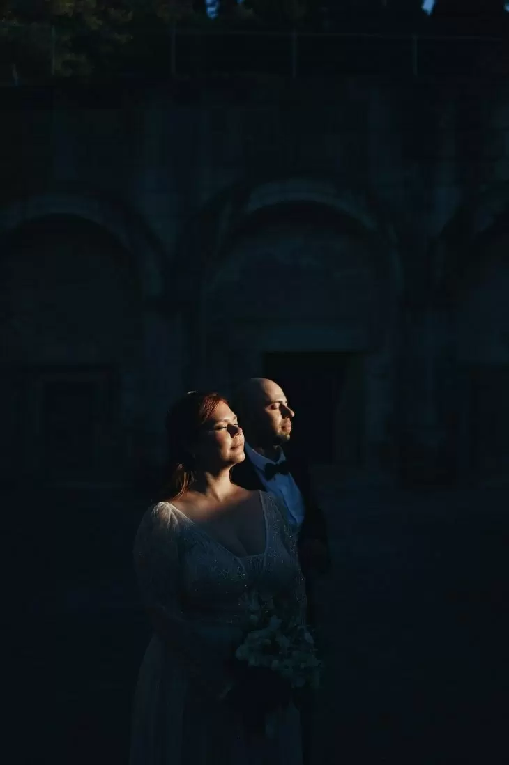 review gallery square