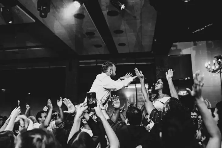 review gallery square