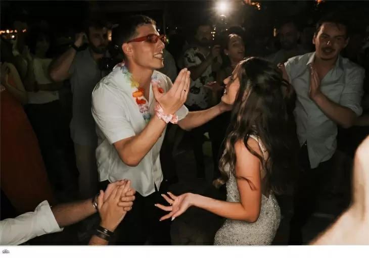 review gallery square