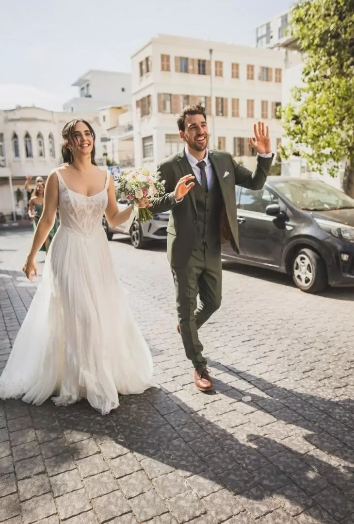 review gallery square