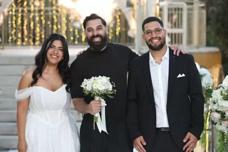 review gallery square