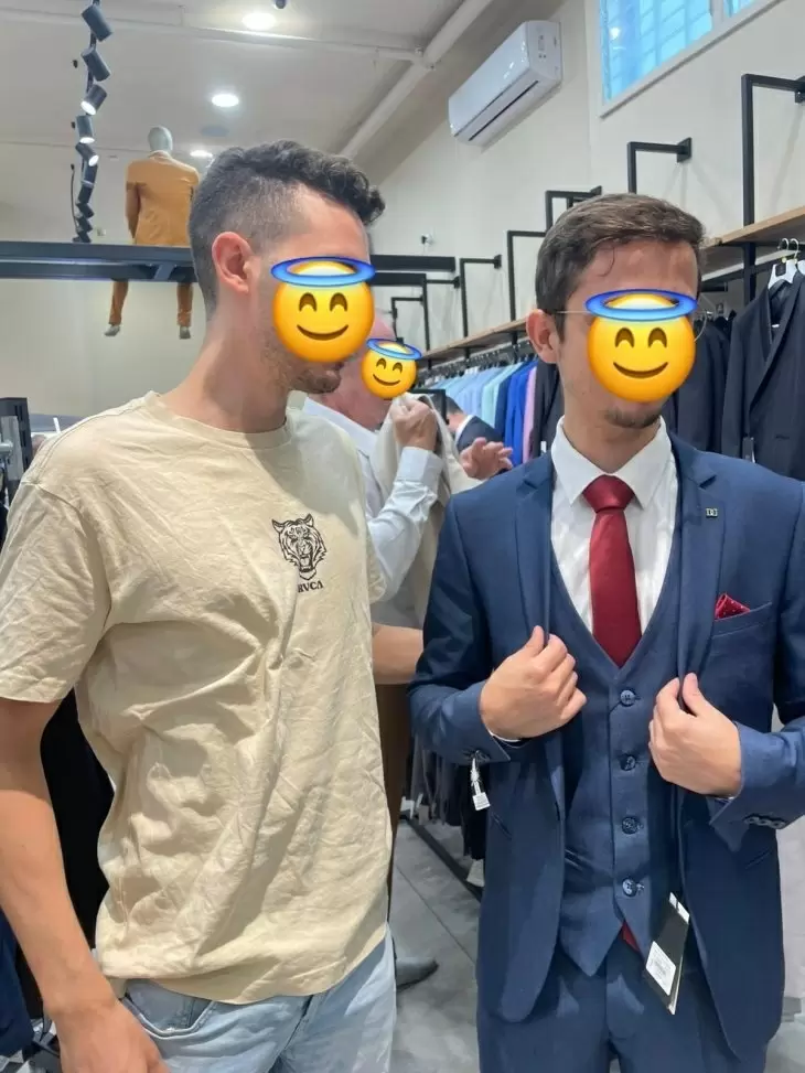 review gallery square