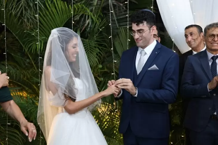 review gallery square