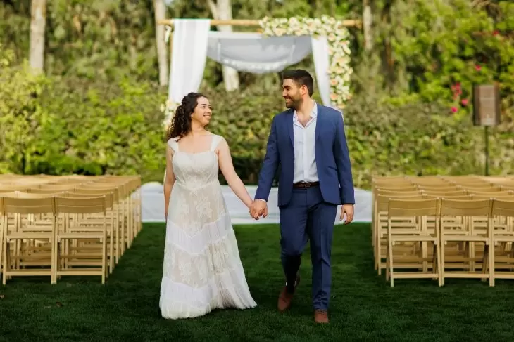 review gallery square