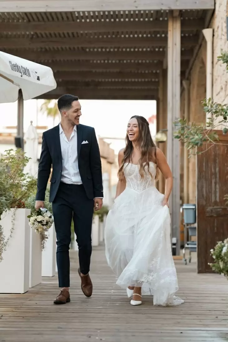 review gallery square