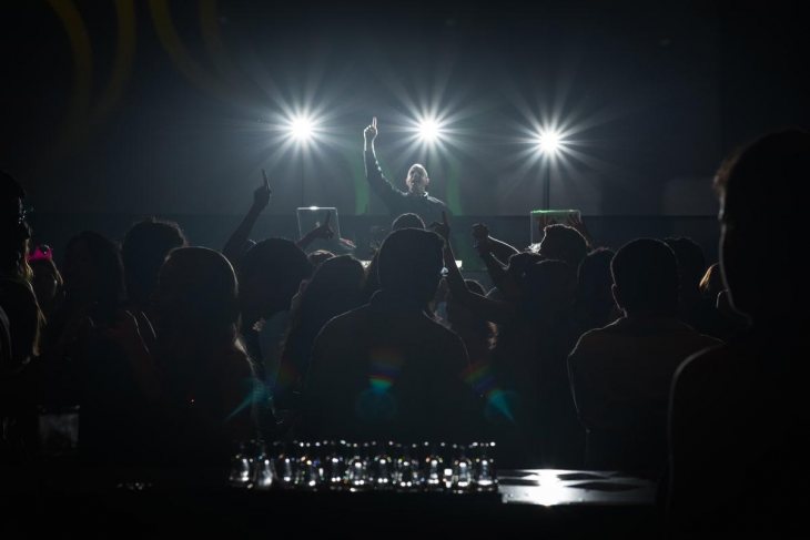 תמונה 34 של די גיי אבי שמי -Dj Avi Shami radius 100fm -  תקליטנים / DJ