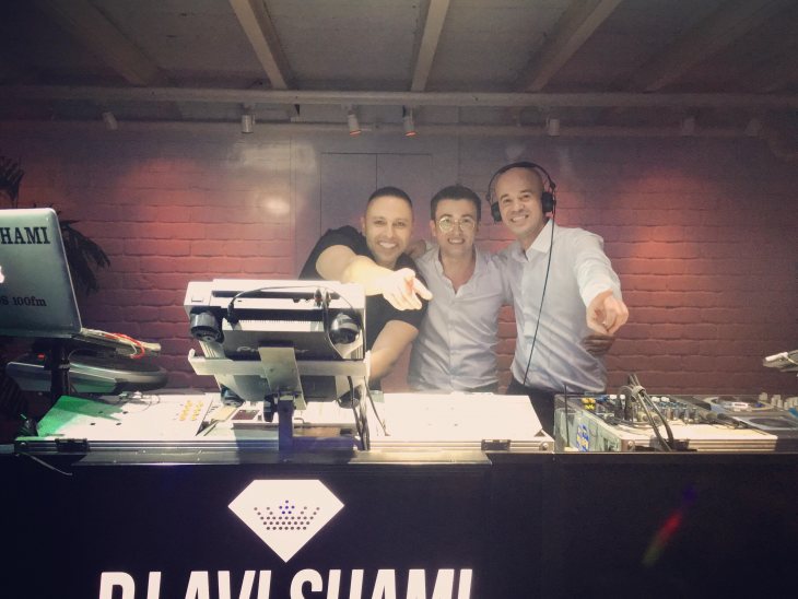 תמונה 31 של די גיי אבי שמי -Dj Avi Shami radius 100fm -  תקליטנים