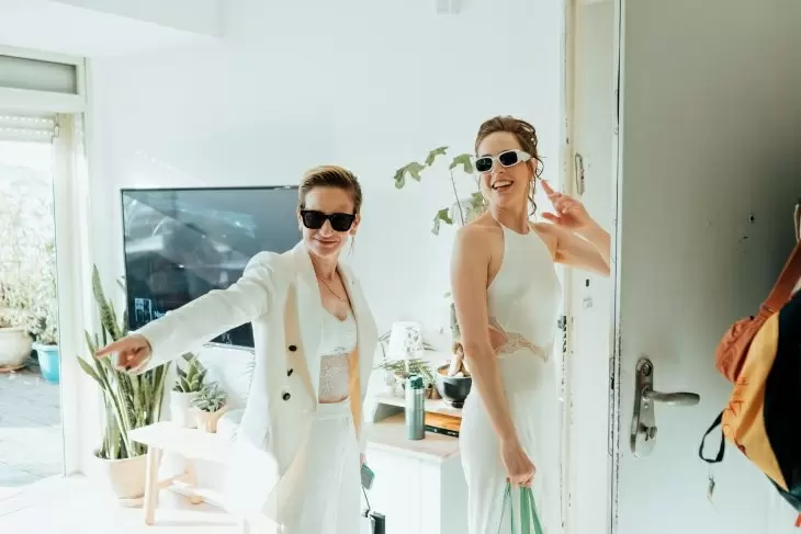 review gallery square