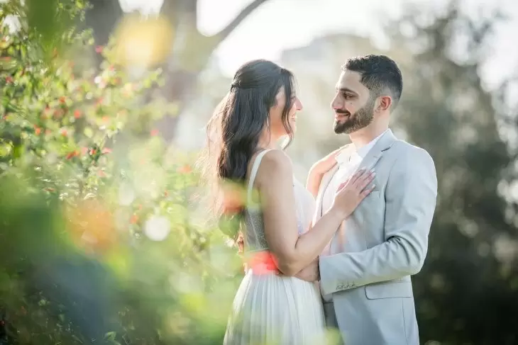 review gallery square