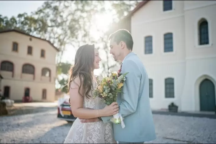 review gallery square