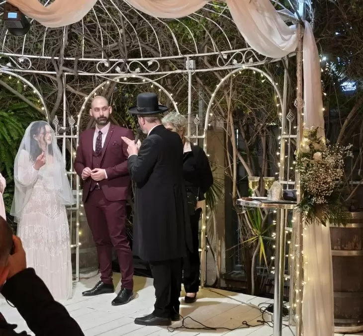 review gallery square