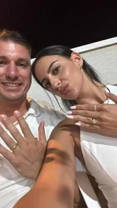 review gallery square