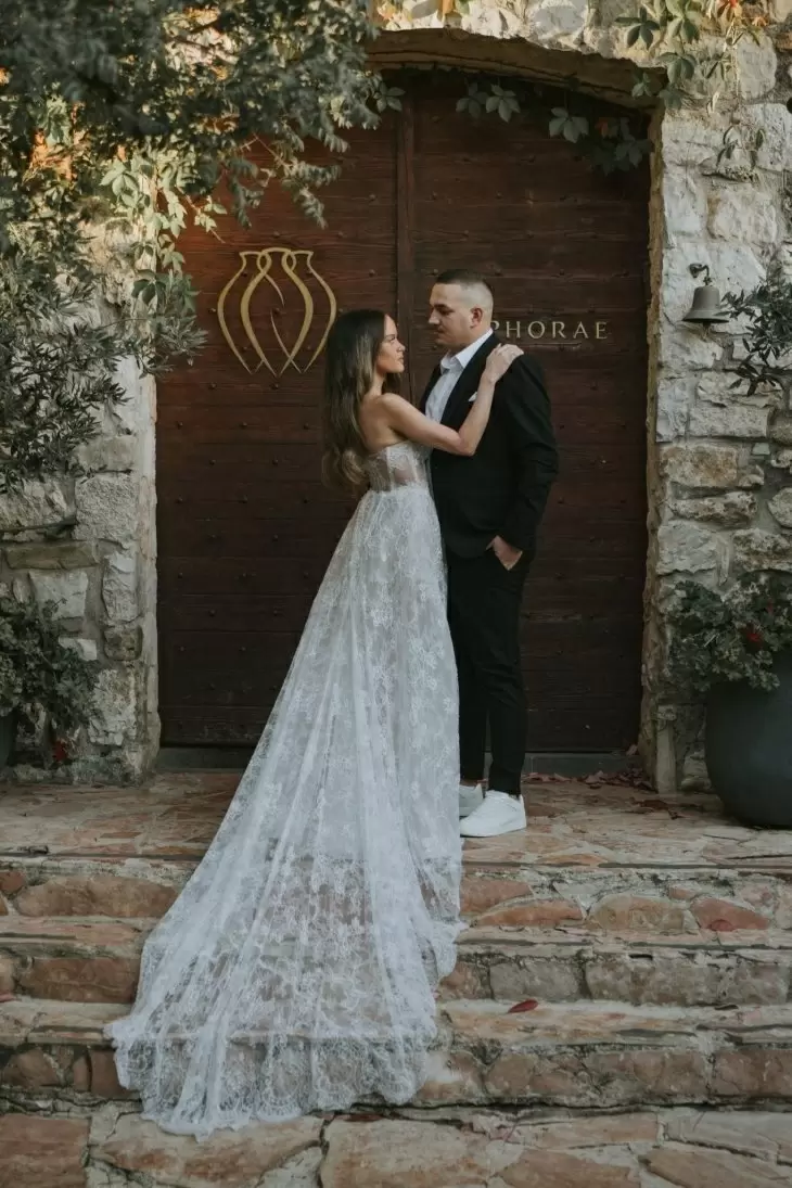 review gallery square