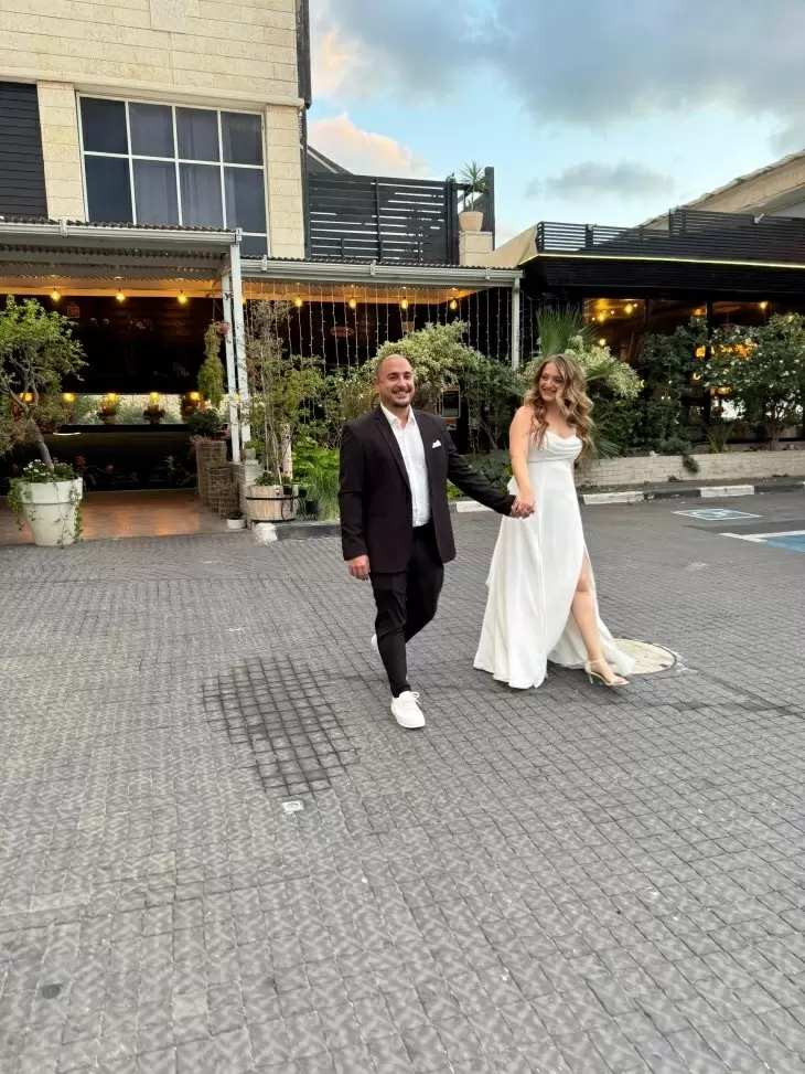 review gallery square