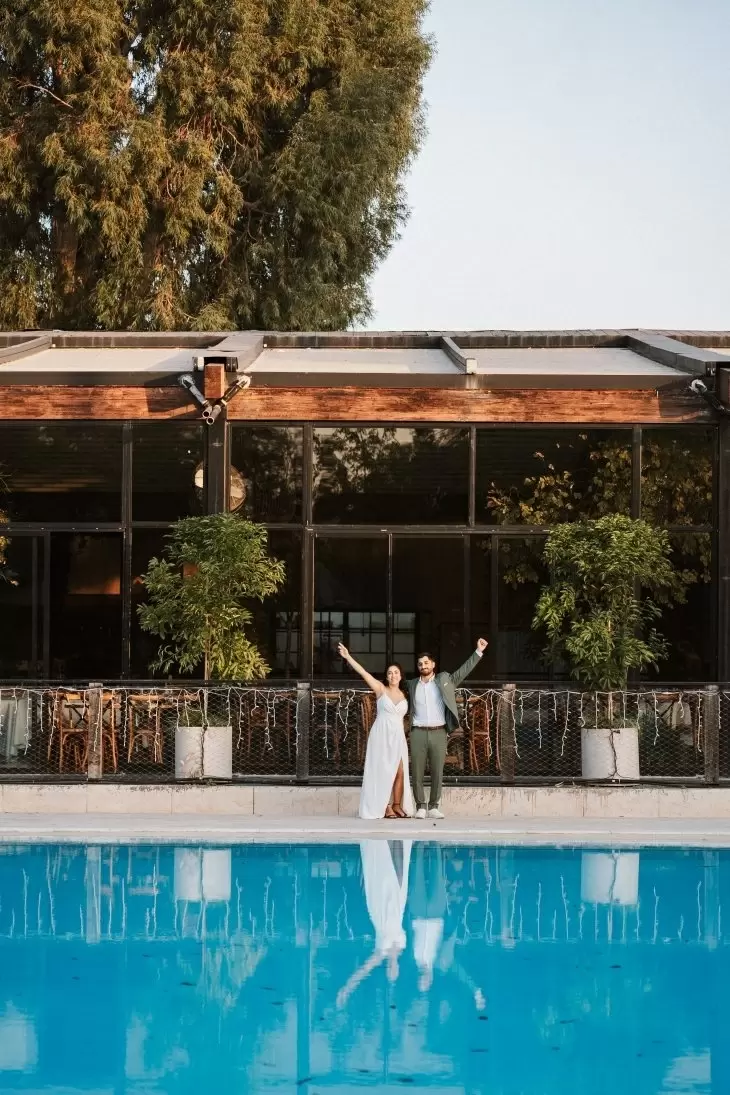 review gallery square