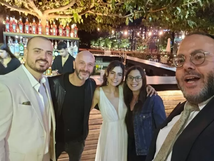 review gallery square