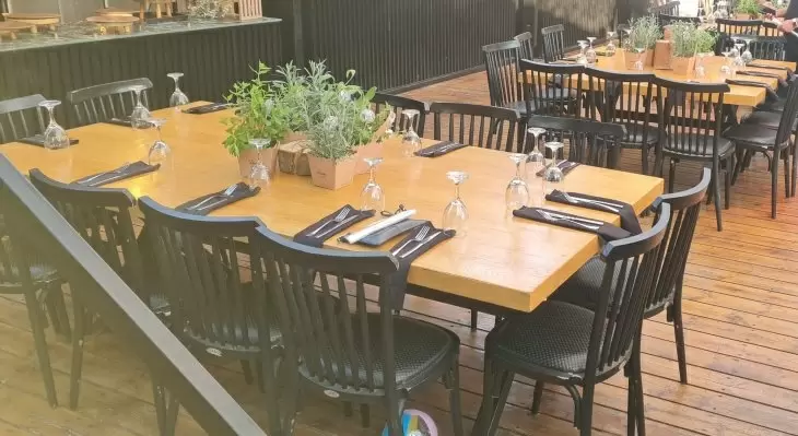 review gallery square