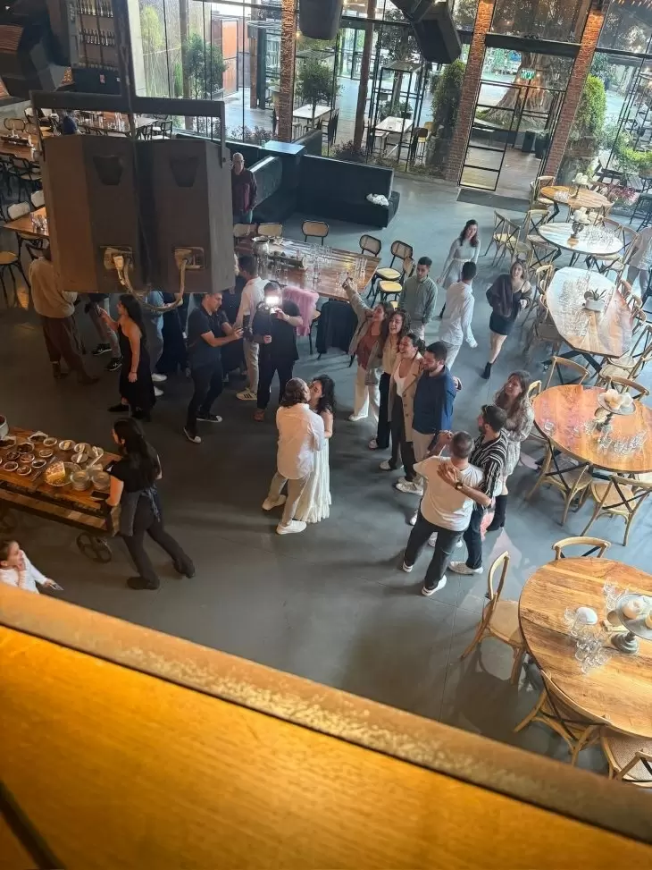 review gallery square