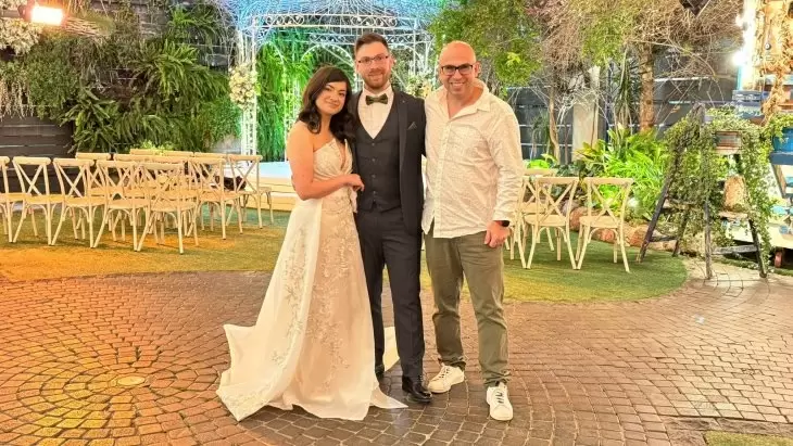 review gallery square