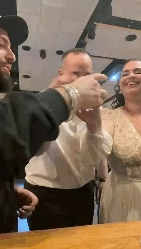 review gallery square