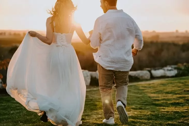 review gallery square