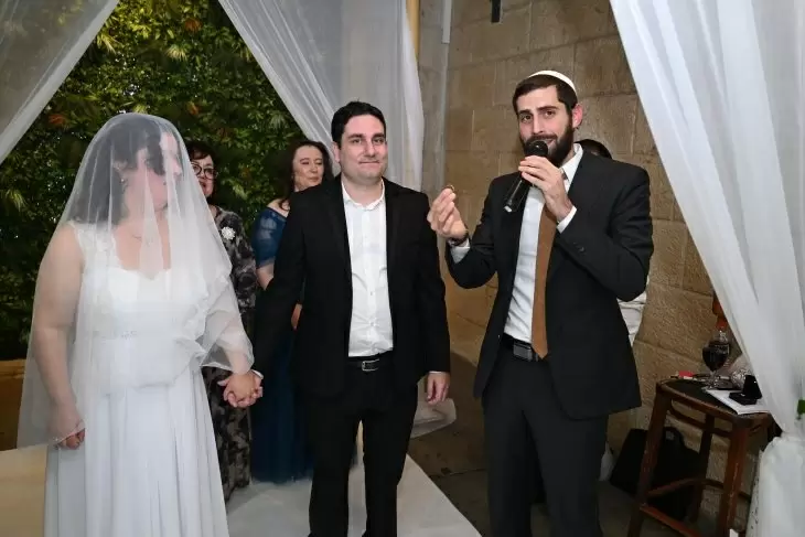 review gallery square