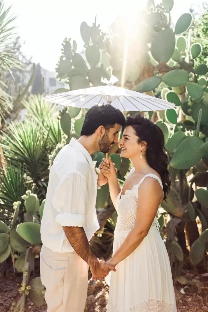 review gallery square