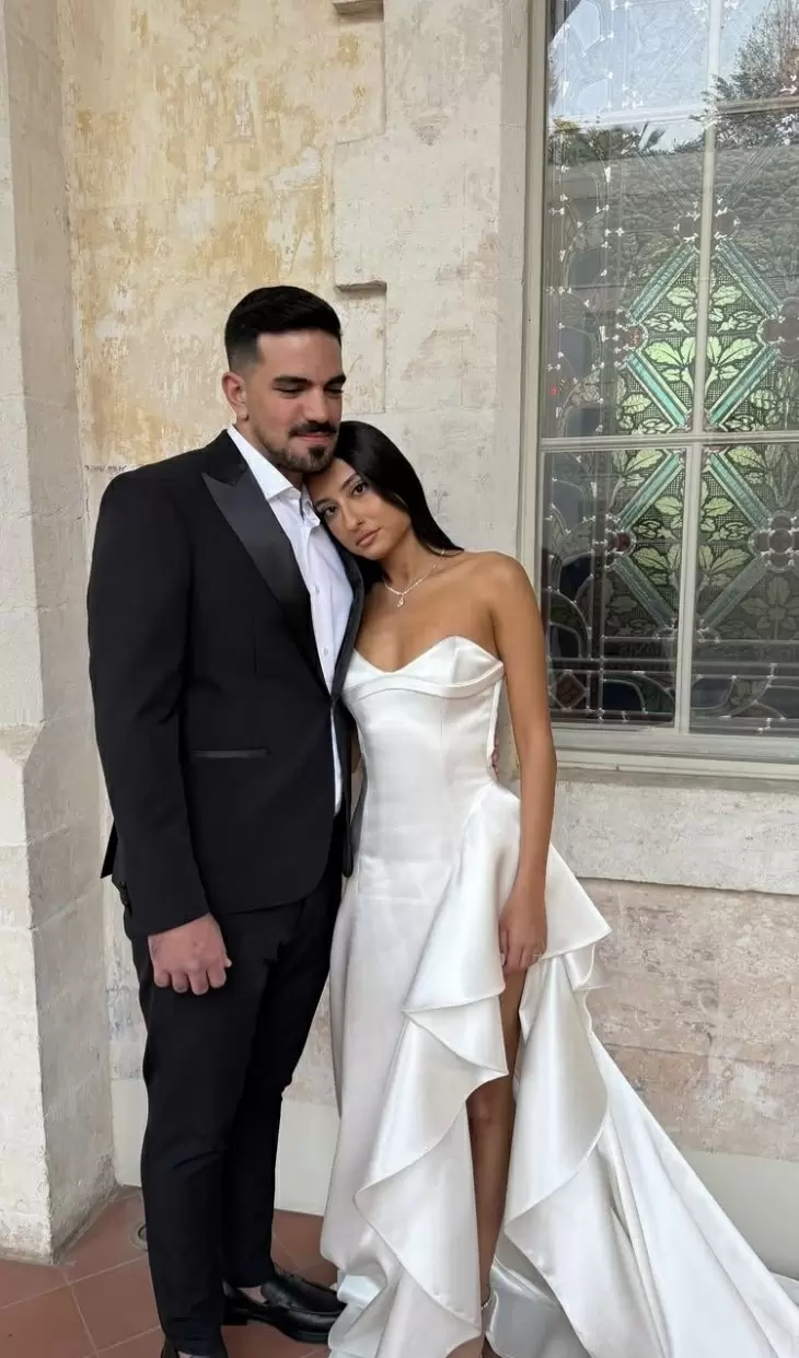 review gallery square