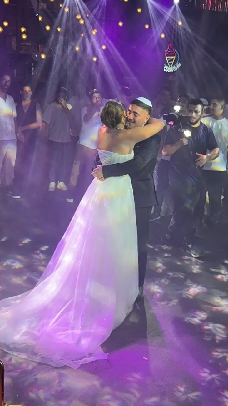 review gallery square