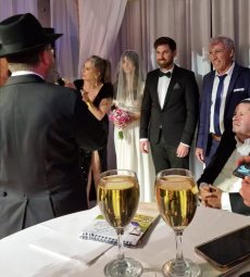 תמונה 10 מתוך חוות דעת על הרב מנחם קוטנר רב לחתונה - רבנים ועורכי טקסים