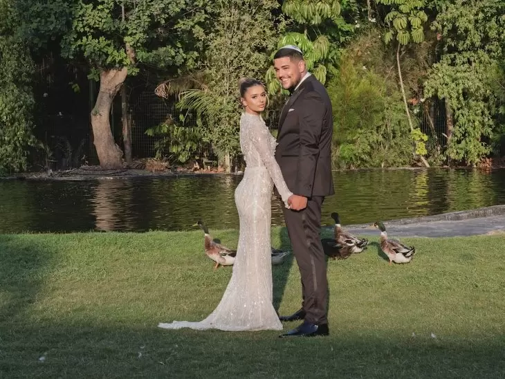 review gallery square