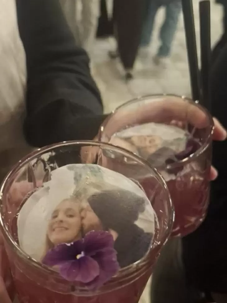 review gallery square