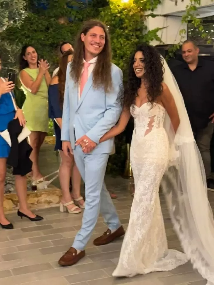 review gallery square