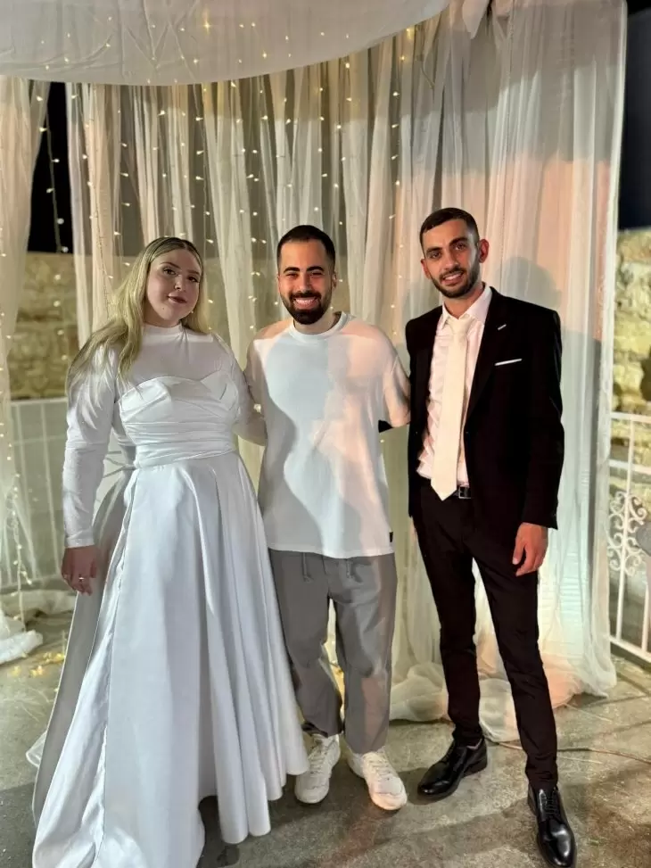 review gallery square