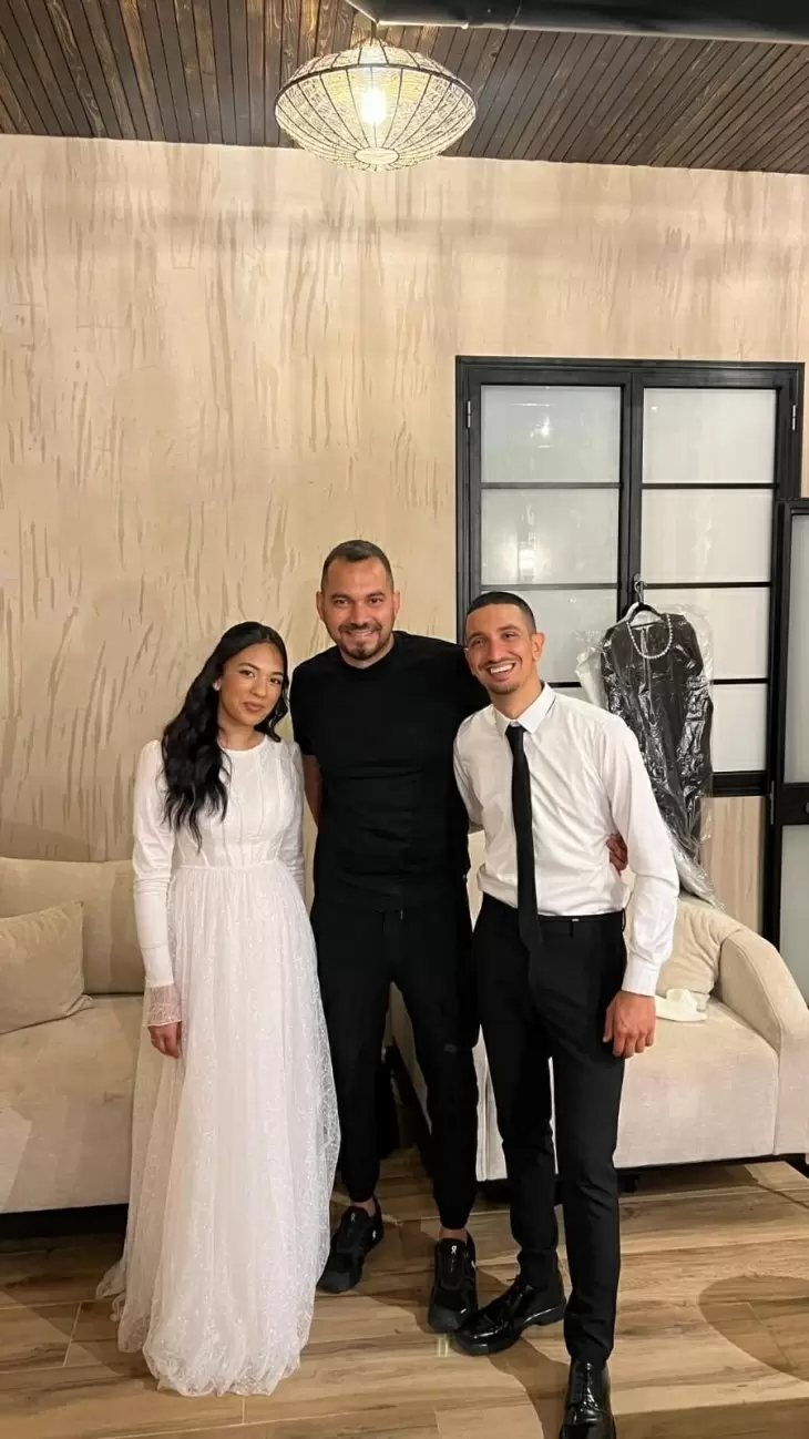 review gallery square