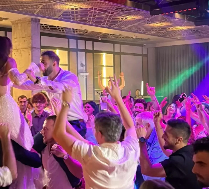 review gallery square