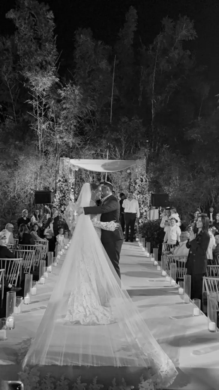 review gallery square