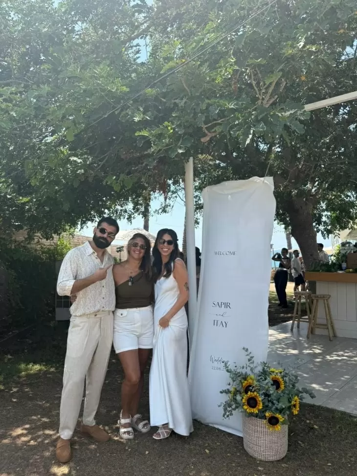 review gallery square