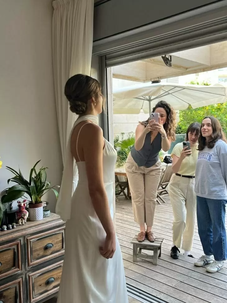 review gallery square