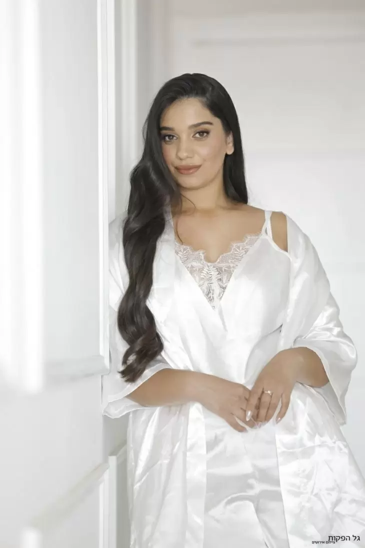 review gallery square