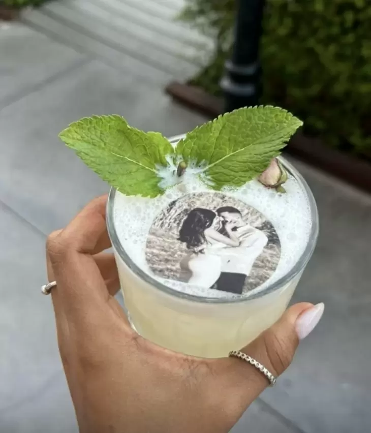 review gallery square