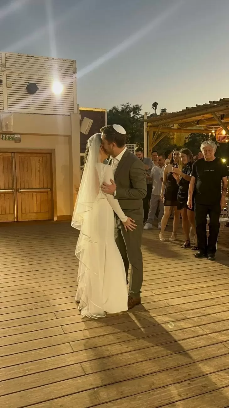 review gallery square