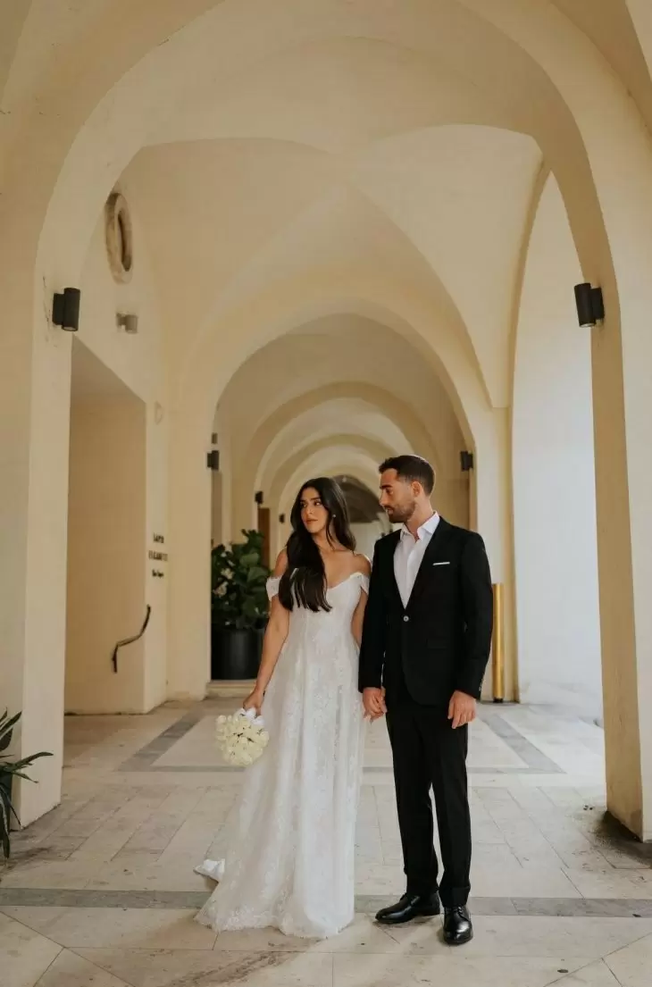 review gallery square